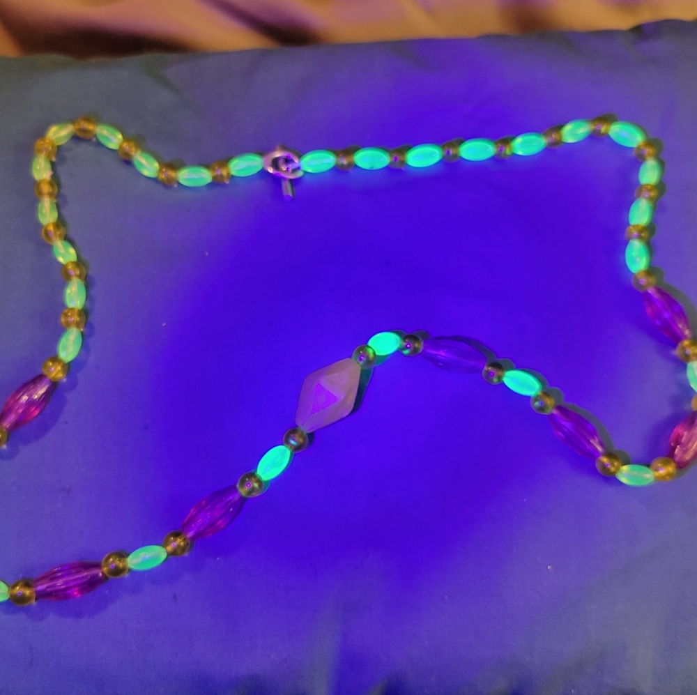 Vintage uranium necklace